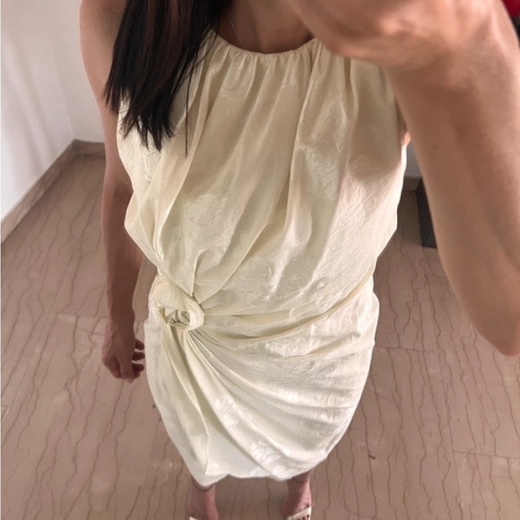 Beautiful Moschino Cheap and Chic dress - Picture 4 of 10